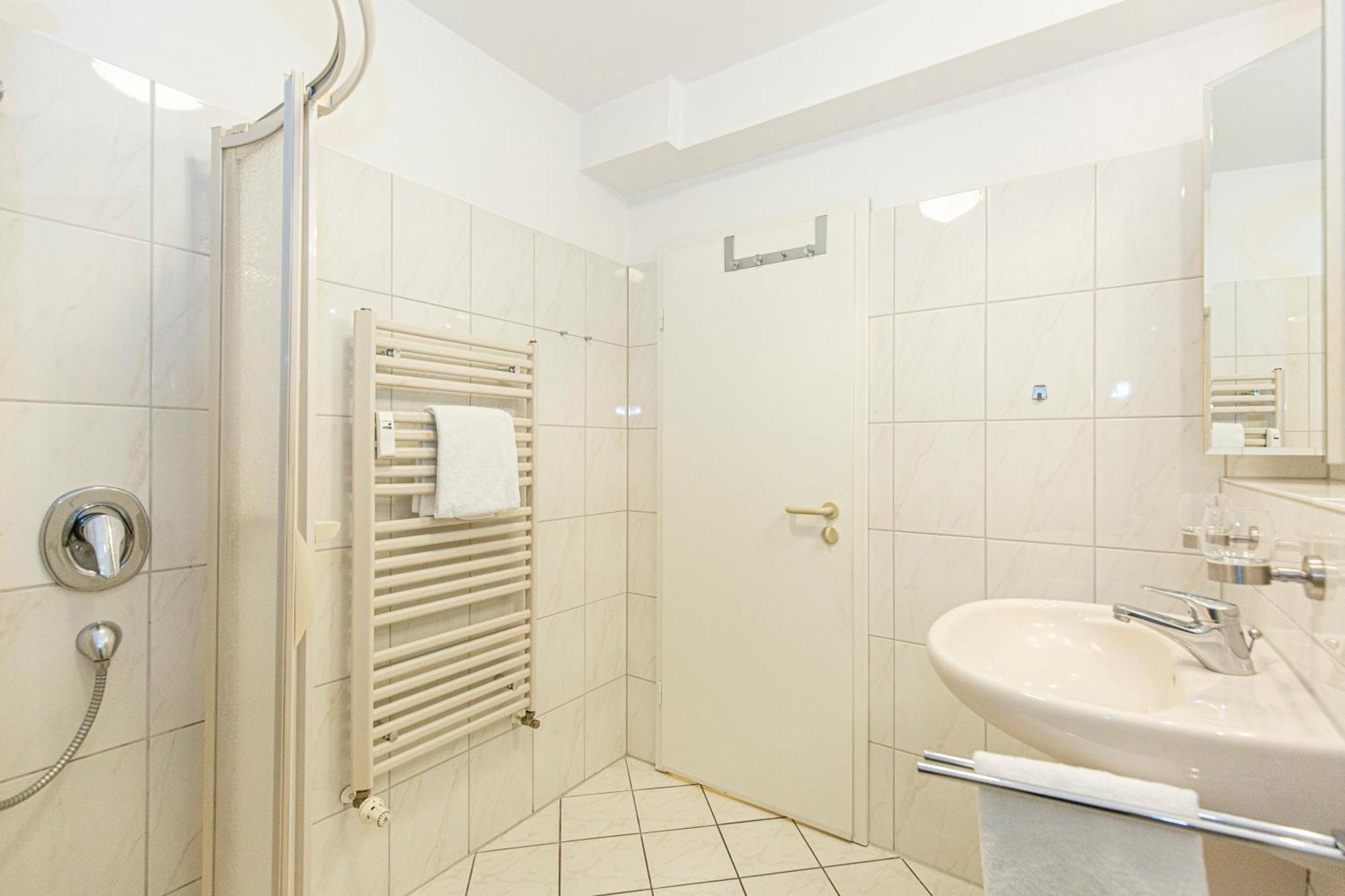Kurpark Residenz 240 *